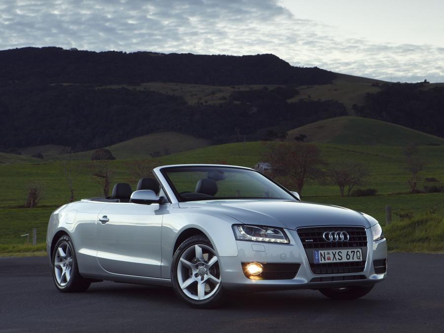  Audi A5 Cabriolet 2.0T 2009 года  (AU) (фото 19 из 22)